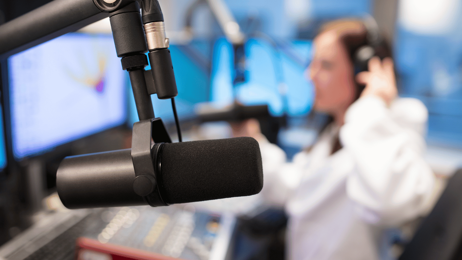 Studio_Radio_Micro_Ado